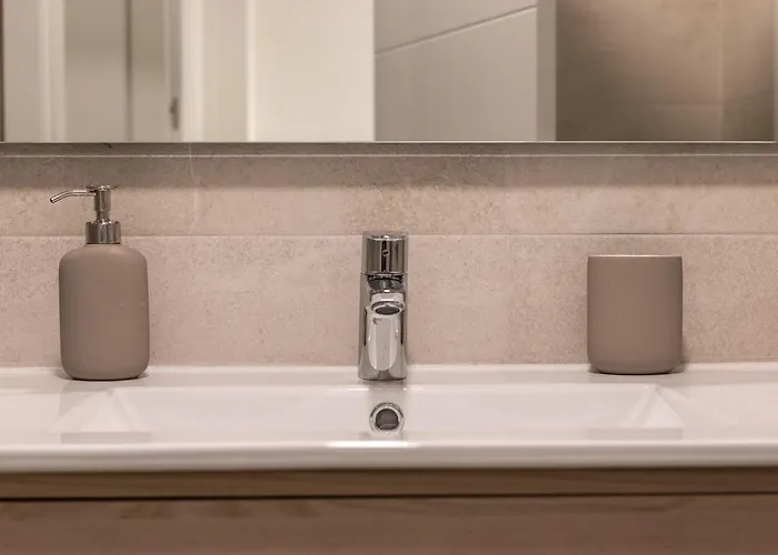 Kuttun By People アパート *